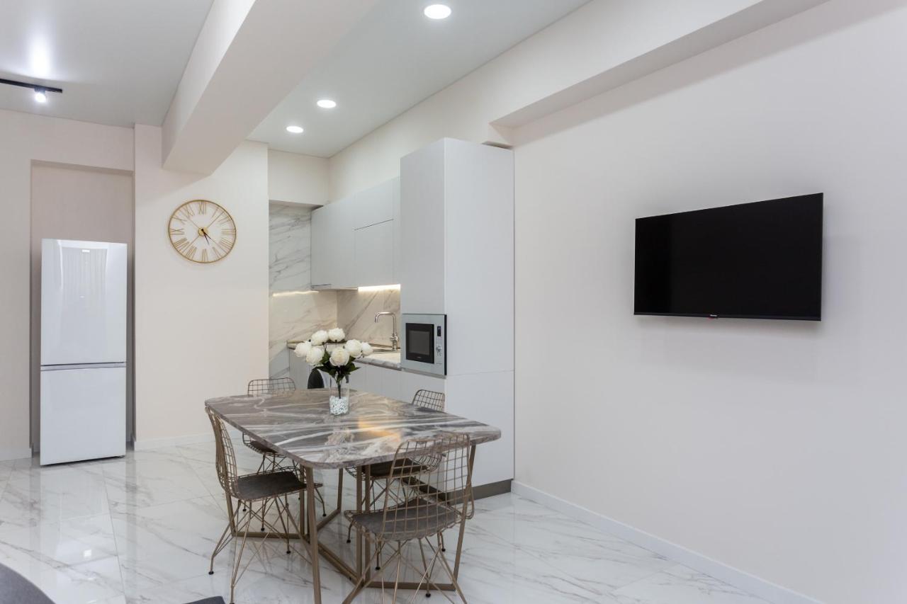 New Saburtalo Apartment Тбилиси Екстериор снимка