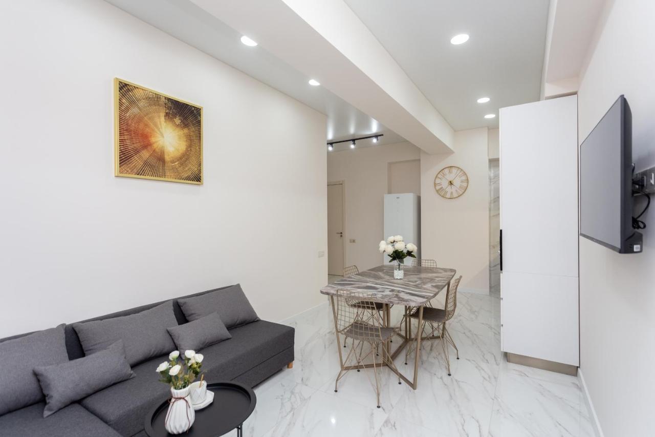 New Saburtalo Apartment Тбилиси Екстериор снимка