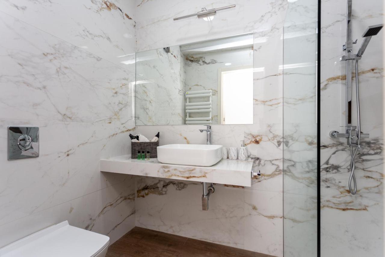 New Saburtalo Apartment Тбилиси Екстериор снимка
